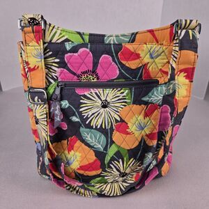 Vera Bradley On The Go Crossbody Jazzy Blooms 2013 Shoulder Bag Hipster Cotton